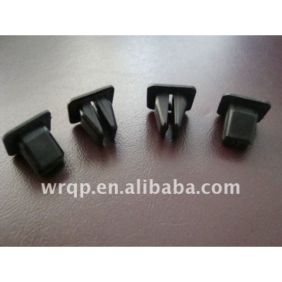 Auto plastic clips fasteners for car made in China