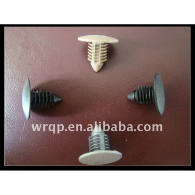 pine tree auto fastener