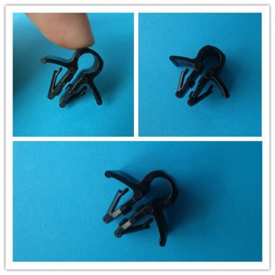 auto plastic clip with pipe fittings